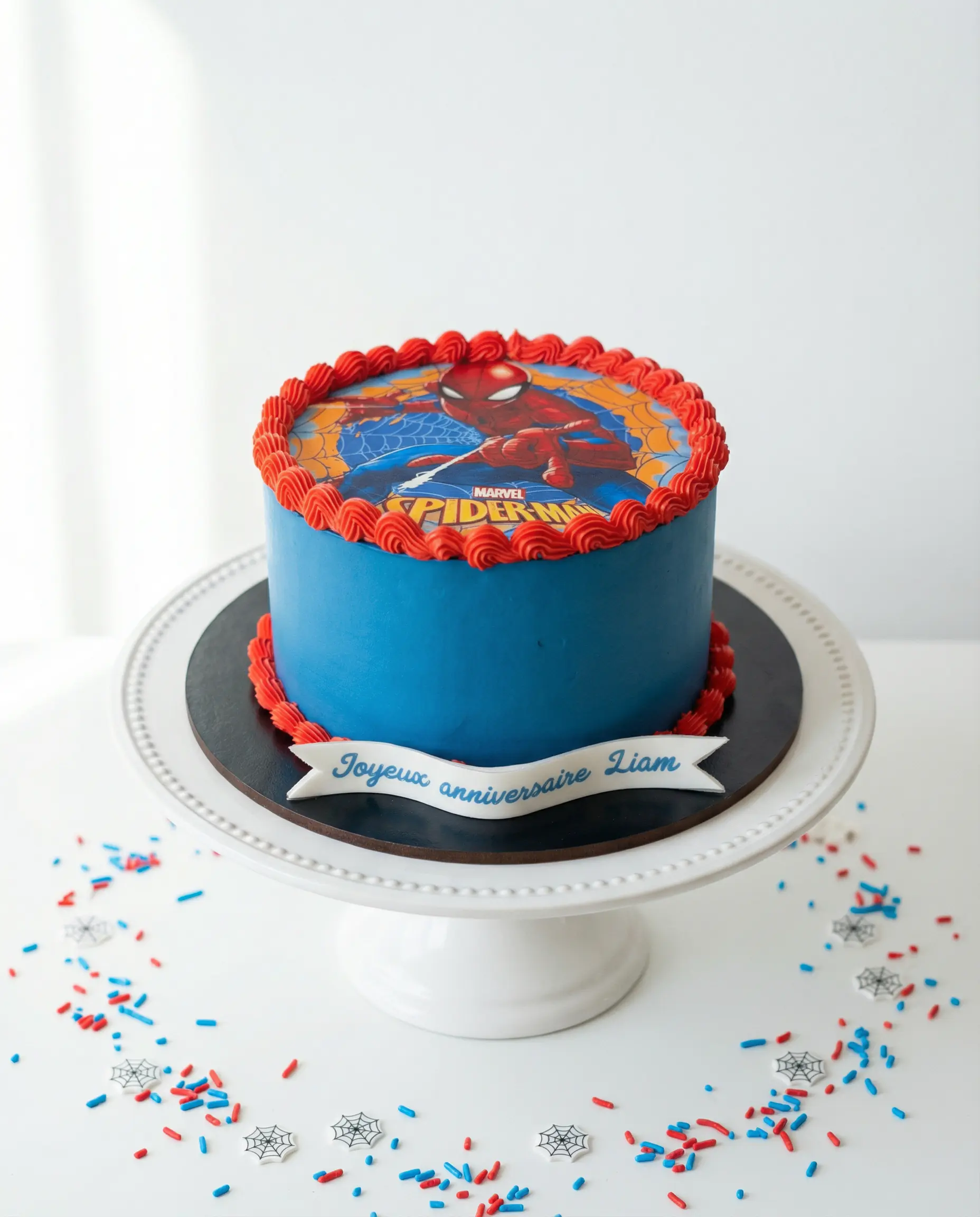 Gâteau d'anniversaire enfant thème Spiderman